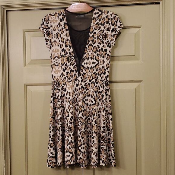 Kimchi Blue Urban Outfitters leopard print with mesh dress - Picture 5 of 11